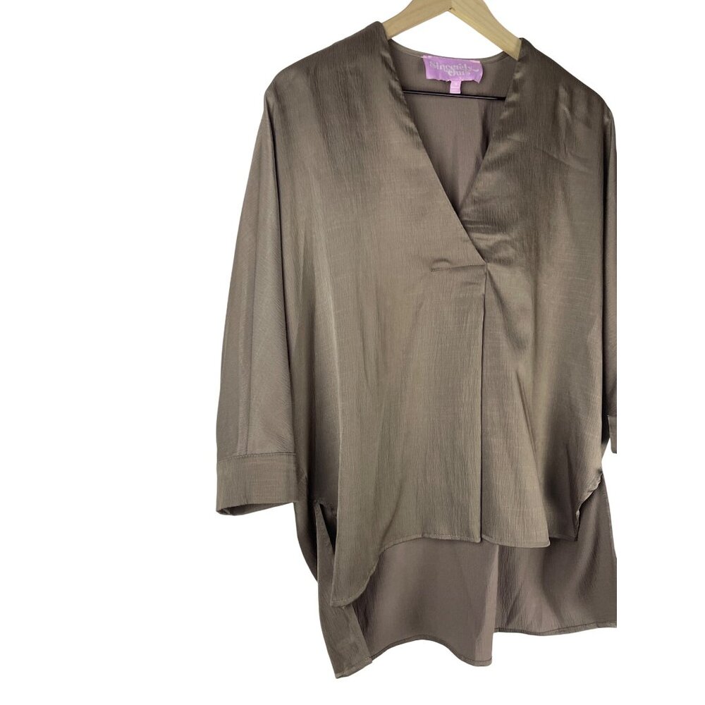 Sincerely Ours Sabine Batwing Satin Pleated Blouse Womens Small Brown Clean Girl - Picture 4 of 9